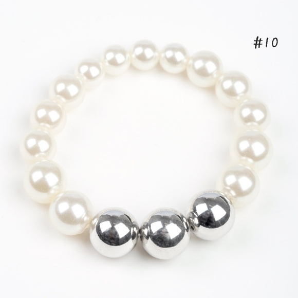 𝅺BRACELETS - Picture 3 of 10